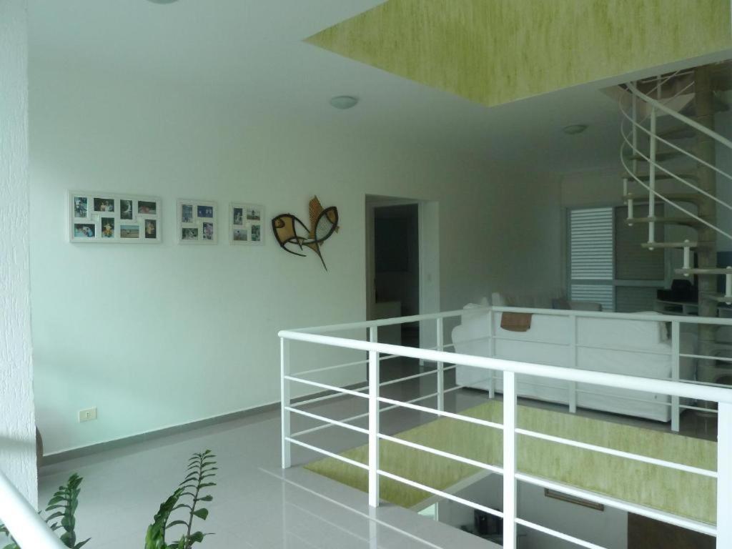Casa Linda E Espacosa Com Piscina No Guarujá Extérieur photo